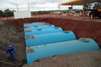 Instalação de Tanques de Combustíveis Subterrâneos em Guiratinga